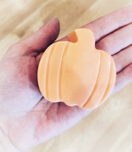 Load image into Gallery viewer, Fall Pumpkin Soaps
