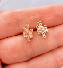 Load image into Gallery viewer, Cactus Earrings
