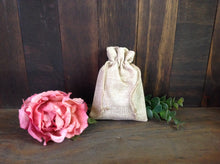 Load image into Gallery viewer, Burlap Drawstring Bags
